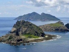 又炒作！日媒：2艘中国海警船今日驶入钓鱼岛周边，系今年第18天