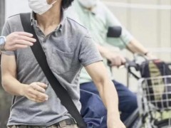 日媒：嫌疑人将自制手枪伪装成照相机对安倍晋三实施了枪击