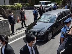 刺杀安倍的嫌犯被移交检方，涉嫌罪名改为“谋杀”，身份浮出水面！