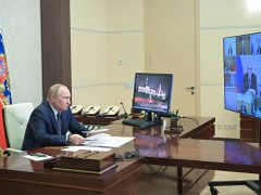 普京：俄罗斯绝不会倒退几十年 也不能与世界隔绝