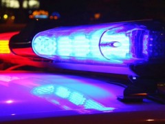 29岁美国女子与警方彻夜对峙后被乱枪打死 涉案警察免于刑事指控