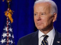白宫发言人称拜登新冠感染来源无关紧要，现场记者惊讶：怎么可能？